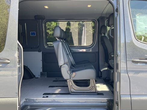 New 2026 Mercedes-Benz Sprinter 2500 image 7
