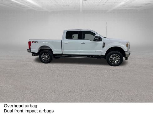 Used 2018 Ford F250 Lariat w/ Lariat Value Package image 15