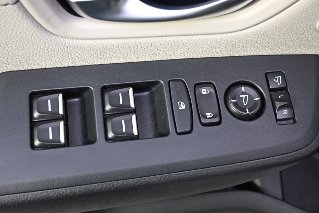 Used 2026 Honda Pilot Elite image 24