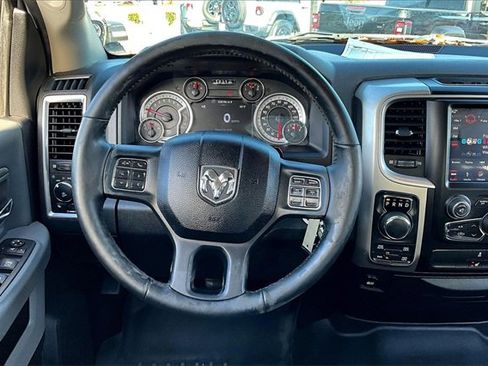 Used 2018 RAM 1500 Big Horn image 8