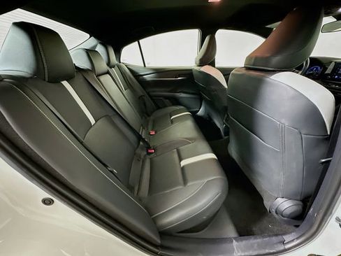 Certified 2025 Toyota Camry SE FWD image 27
