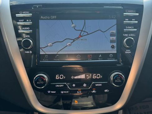Used 2017 Nissan Murano SV AWD/4WD image 49