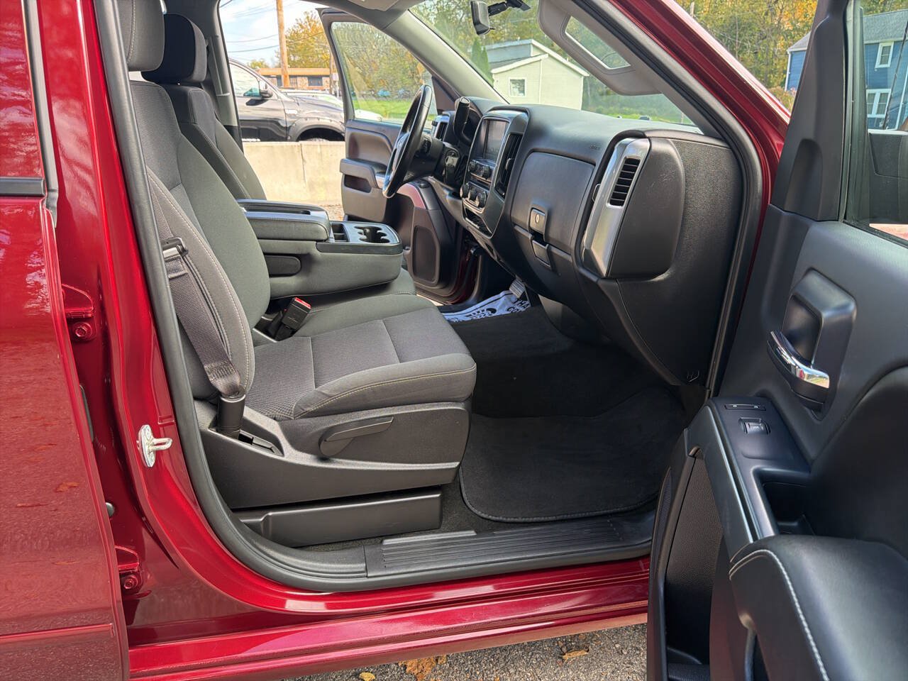 Used 2017 Chevrolet Silverado 1500 LT w/ All Star Edition AWD/4WD image 25
