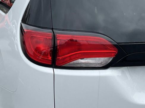 New 2026 Chrysler Voyager LX FWD image 10