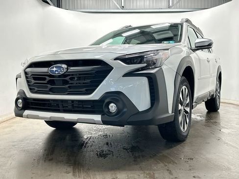 Used 2025 Subaru Outback Touring XT AWD/4WD image 29