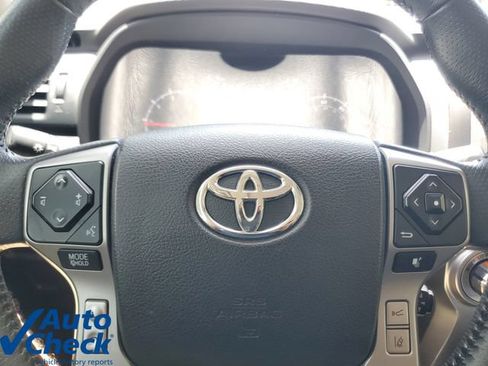 Used 2020 Toyota 4Runner SR5 Premium w/ Moonroof Package AWD/4WD image 22