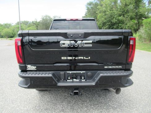 New 2026 GMC Sierra 2500 Denali Ultimate AWD/4WD image 6