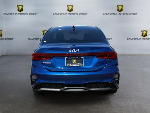 Used 2023 Kia Forte LXS w/ LXS Technology Package FWD image 4