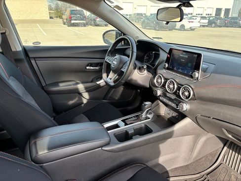 Used 2024 Nissan Sentra SR image 12