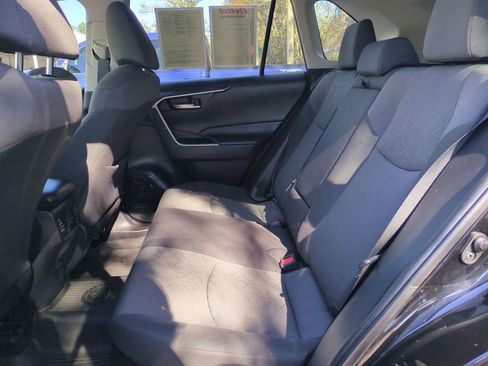 Certified 2022 Toyota RAV4 XLE image 13