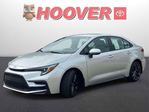 Used 2025 Toyota Corolla SE FWD image 6