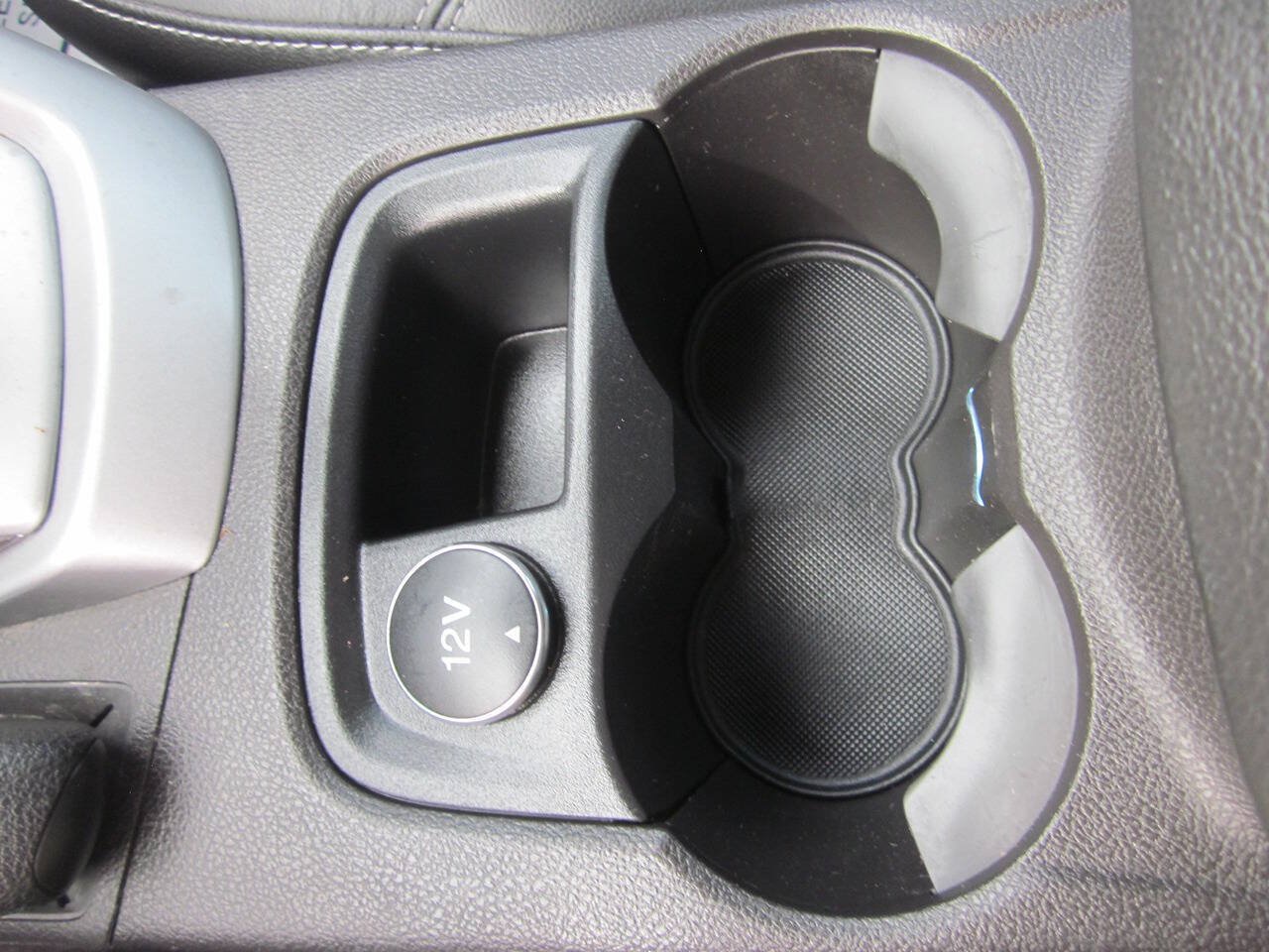 Used 2014 Ford Focus SE w/ Equipment Group 201A FWD image 15