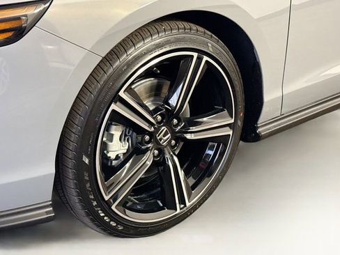 Certified 2025 Honda Accord Sport image 18
