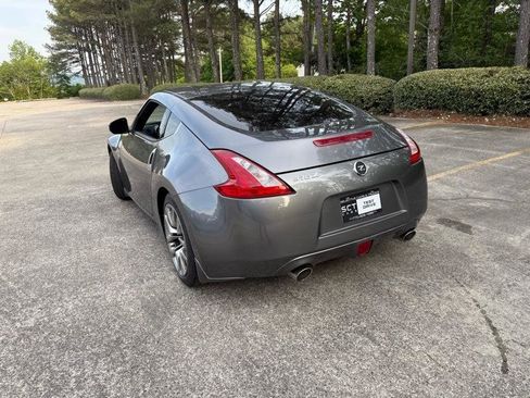 Used 2013 Nissan 370Z Touring image 9