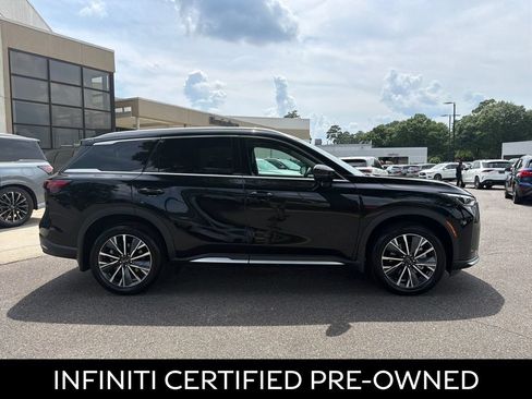 Certified 2026 INFINITI QX60 Luxe w/ Cargo Package FWD image 14