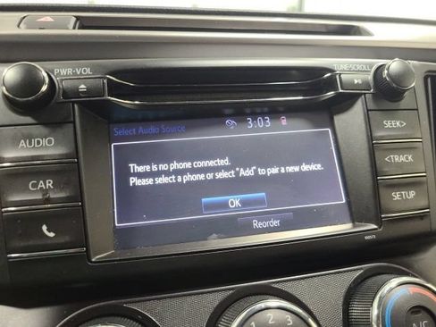 Used 2017 Toyota RAV4 LE w/ All Weather Liner Package AWD/4WD image 29