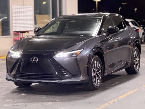 Used 2023 Lexus RZ 450e Premium w/ Accessory Package (Z1) image 5
