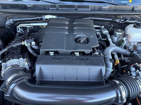 Used 2023 Nissan Frontier PRO-4X w/ Pro Convenience Package image 37