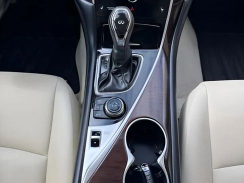 Used 2018 INFINITI Q50 Luxe w/ Essential Package (3.0T Luxe) image 25