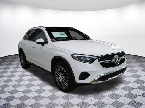 Used 2026 Mercedes-Benz GLC 300 image 7