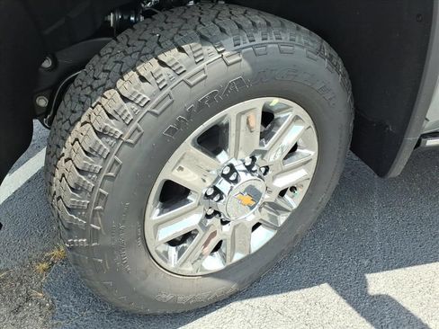 New 2026 Chevrolet Silverado 3500 High Country w/ High Country Premium Package AWD/4WD image 16