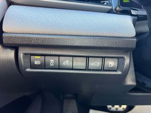 Certified 2026 Toyota Camry SE w/ Convenience Package FWD image 23