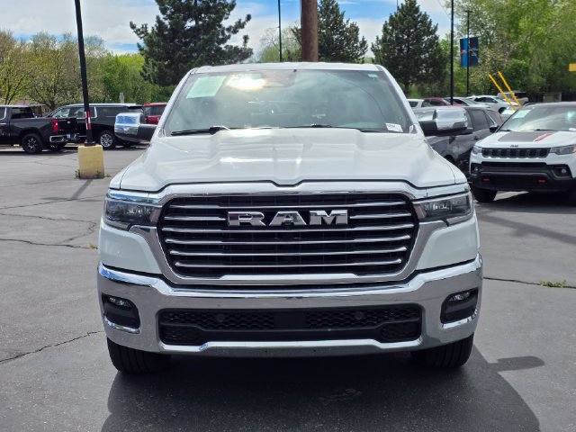 Used 2025 RAM 1500 Laramie AWD/4WD image 8