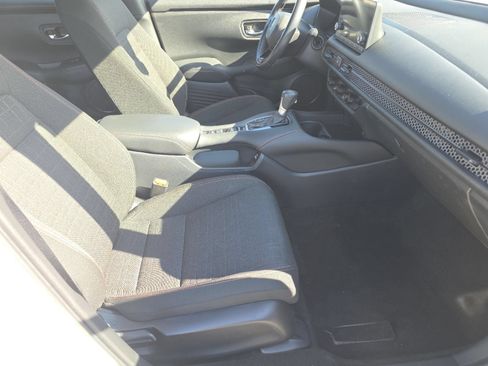 Certified 2023 Honda HR-V Sport image 25
