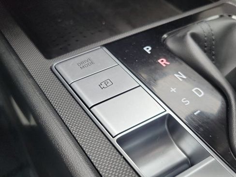 Certified 2023 Hyundai Elantra Limited FWD image 27