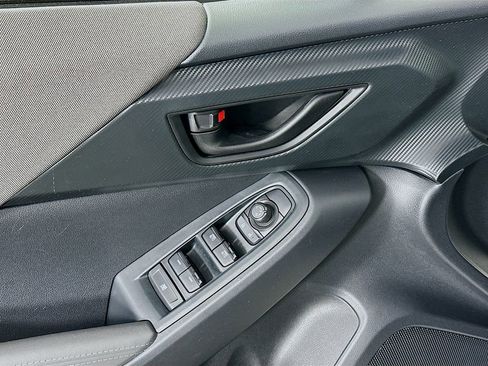 Certified 2025 Subaru Crosstrek 2.0i Premium image 23