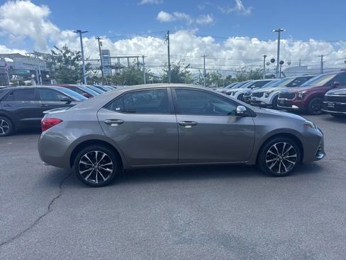 Used 2018 Toyota Corolla SE FWD image 6