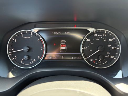 Used 2024 Nissan Rogue SV AWD/4WD image 11