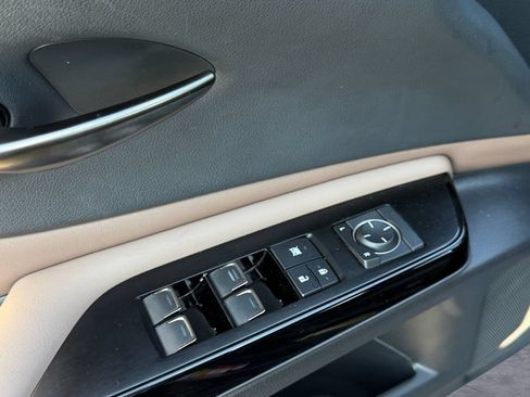 Used 2023 Lexus ES 350 w/ Accessory Package (Z2) FWD image 15