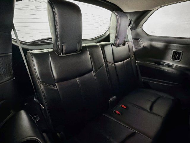 Used 2018 Nissan Pathfinder SL AWD/4WD image 27