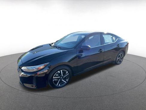 Used 2025 Nissan Sentra SV FWD image 8