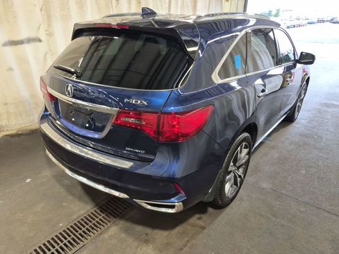 Used 2019 Acura MDX SH-AWD w/ Advance Package image 2
