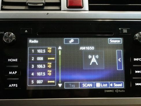 Used 2015 Subaru Outback 2.5i Limited image 28