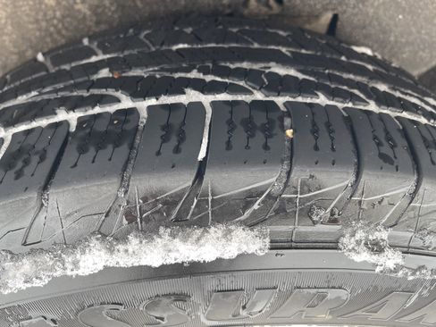 Used 2018 Ford Edge SEL w/ Equipment Group 201A image 22