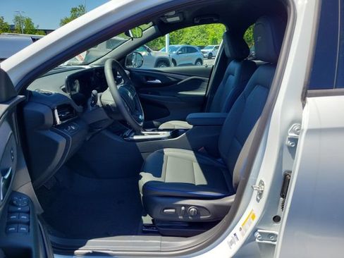 New 2026 Buick Envista Sport Touring w/ Convenience I Package FWD image 16