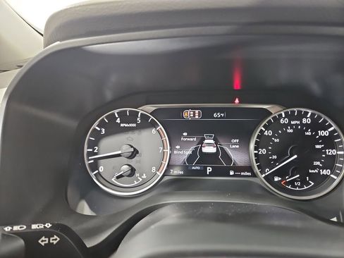 New 2026 Nissan Rogue SV AWD/4WD image 15