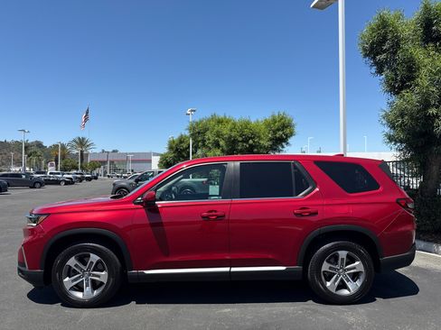 Used 2024 Honda Pilot EX-L image 4