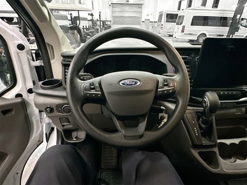 Used 2023 Ford Transit 350 XLT image 12