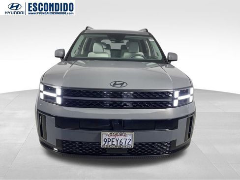 Certified 2025 Hyundai Santa Fe Calligraphy image 8