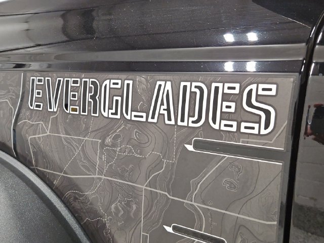 Used 2024 Ford Bronco Everglades AWD/4WD image 42