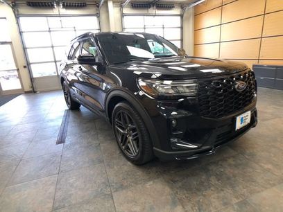 Used 2025 Ford Explorer ST