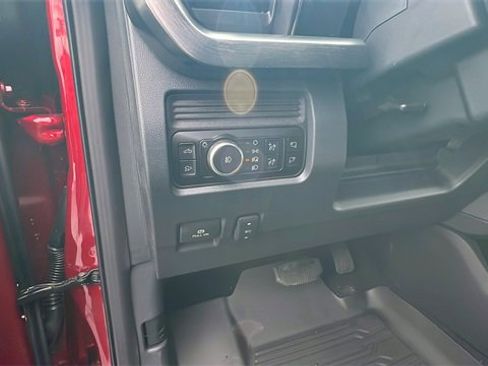 New 2025 Ford F250 Lariat w/ Lariat Ultimate Package image 37