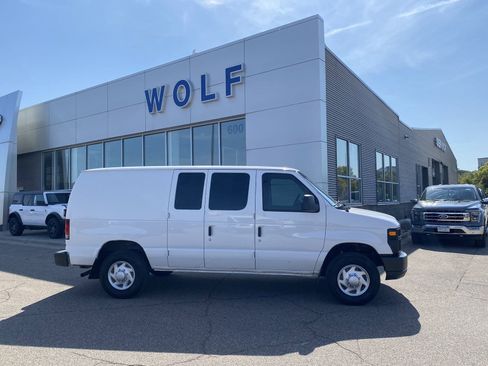 Used 2012 Ford E-250 and Econoline 250 w/ Commercial Cargo Van Pkg image 5