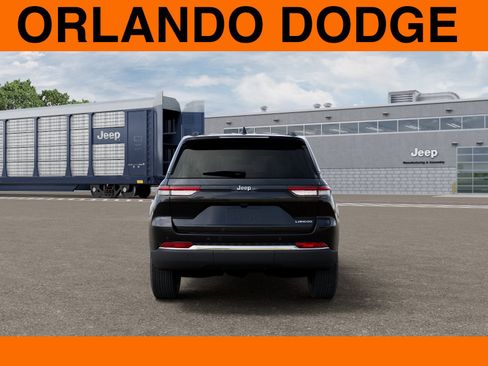 New 2026 Jeep Grand Cherokee Laredo X image 7