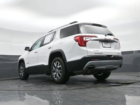 Used 2023 GMC Acadia SLT image 40