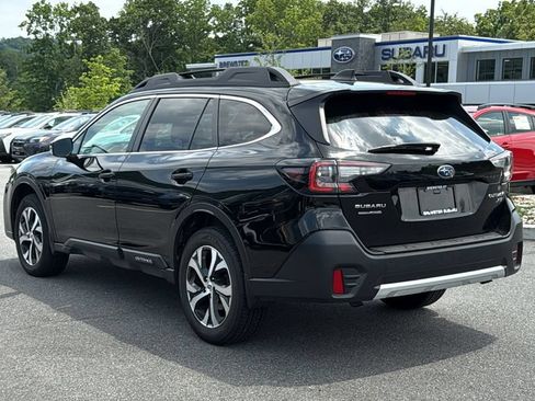 Used 2022 Subaru Outback Limited XT AWD/4WD image 6